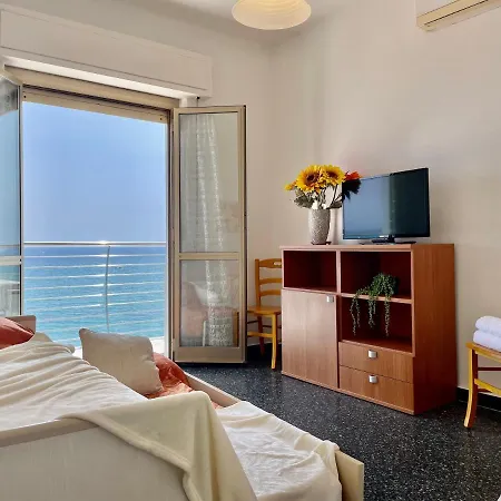 아파트 Fronte Il Trampolino Sul Mare Con A/c 보르게토 산토 스피리토