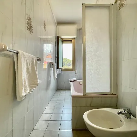 Apartment Fronte Il Trampolino Sul Mare Con A/c Borghetto Santo Spirito