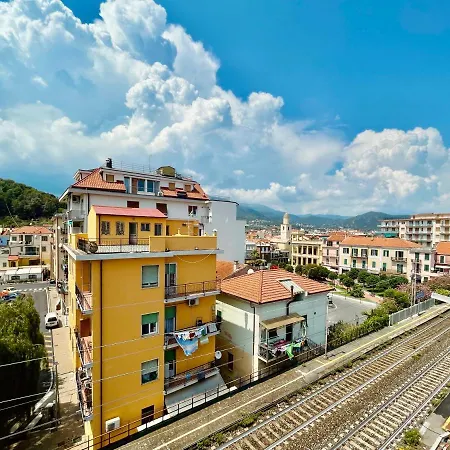 Apartment Fronte Il Trampolino Sul Mare Con A/c Borghetto Santo Spirito